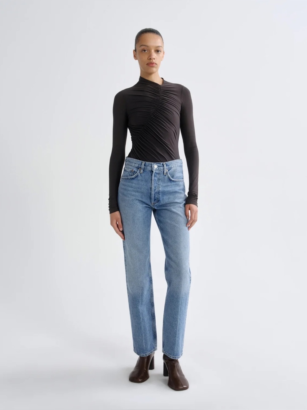 AGOLDE Lana Jean in brink size 26